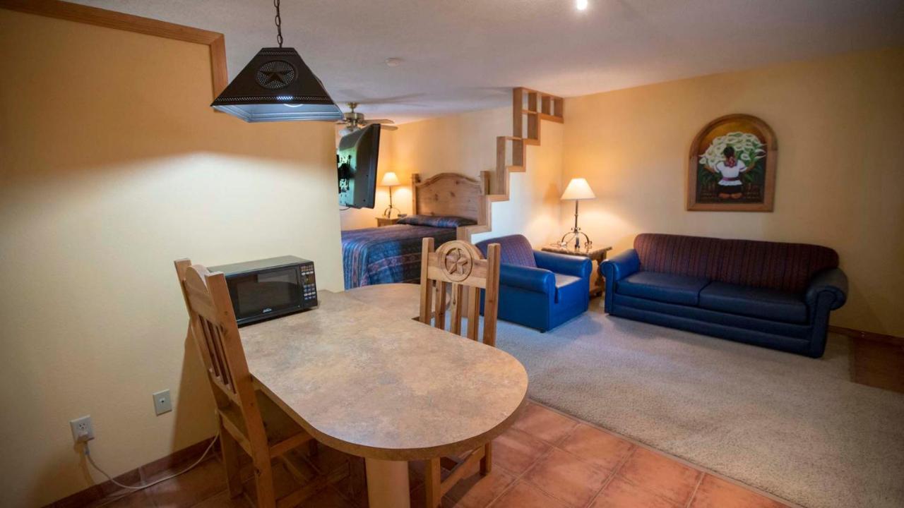 Texan Guest Ranch McAllen Exterior photo